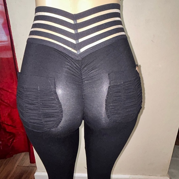 Cute Booty semi shear cropped striped top small like new perfect Top only - Picture 7 of 10